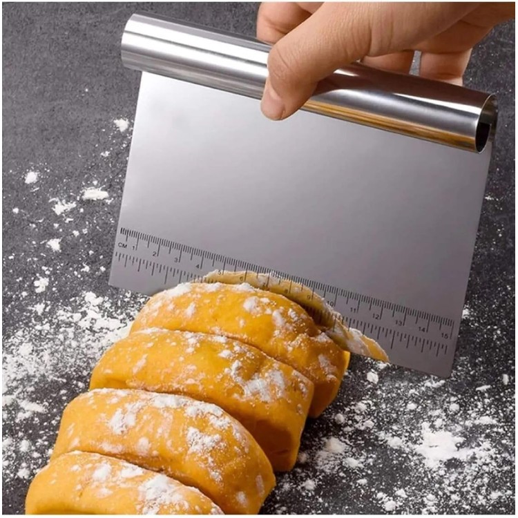 Ölçülü Paslanmaz Lüks Çelik Hamur Kesme Aparatı Çelik Kesici Kazıyıcı Pasta Kek Spatula 15 Cm Ölçülü Paslanmaz Lüks Çelik Hamur Kesme Aparatı Çelik Kesici Kazıyıcı Pasta Kek Spatula 15 Cm